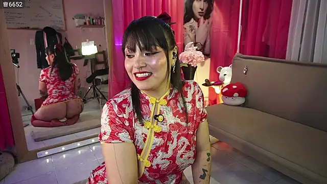 Rachellkors online show from July 18, 2026, 11:14 am