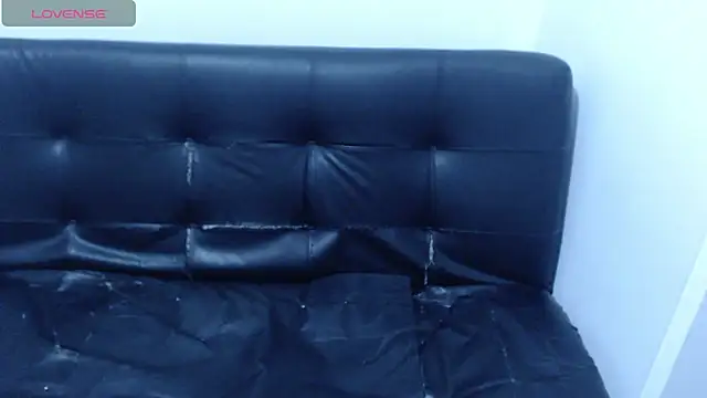 Snapshot of Dulce-Bella chatting on January 8, 2025, 10:27 pm Dulce-Bella online show from January 8, 2025, 10:27 pm