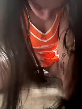 joeystaciee online show from September 21, 2025, 1:18 am