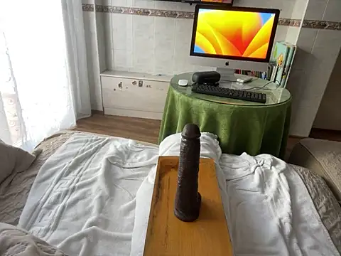 pinkgirls18 online show from December 7, 2024, 1:07 pm