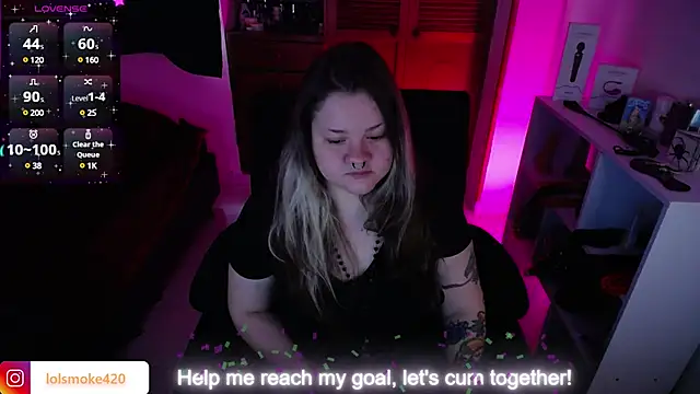 Snapshot of Bdsm_and_fries chatting on March 8, 2025, 8:35 pm Bdsm and fries online show from March 8, 2025, 8:35 pm