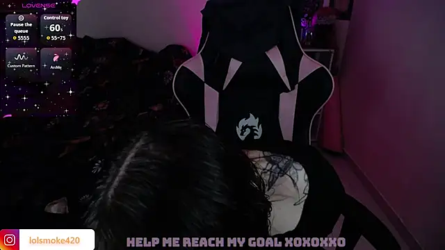 Snapshot of Bdsm_and_fries chatting on September 30, 2025, 6:51 am Bdsm and fries online show from September 30, 2025, 6:51 am