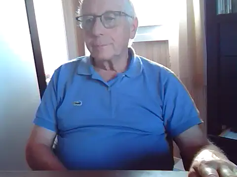 johnjohn622662 online show from September 9, 2025, 3:11 pm