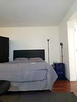 carmeldaddy1 online show from December 23, 2024, 7:38 am