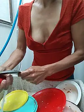 Snapshot of Bombonsexy@xh chatting on August 4, 2026, 9:50 pm Bombonsexyxh online show from August 4, 2026, 9:50 pm