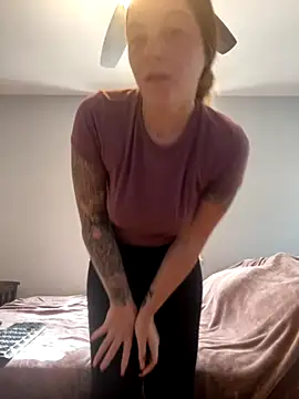 jaseyrae online show from September 19, 2025, 2:51 pm