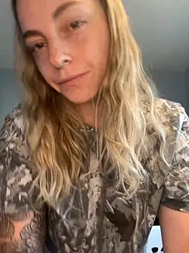 Snapshot of jaseyrae chatting on July 25, 2026, 4:15 pm jaseyrae online show from July 25, 2026, 4:15 pm