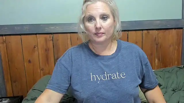 lisaxlovexxx online show from September 21, 2025, 3:41 am