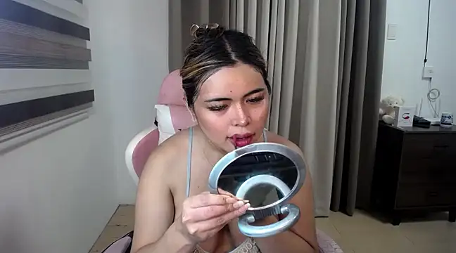 Bombshell Ashy online show from February 24, 2025, 3:20 pm