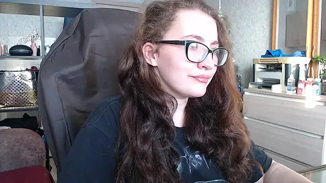 AnKey Rayah online show from February 1, 2025, 9:32 am