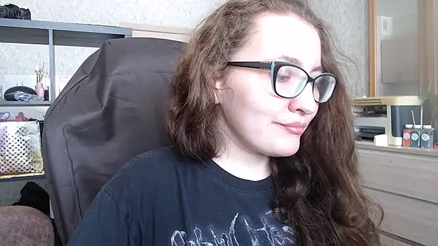 AnKey Rayah online show from February 23, 2025, 6:49 am