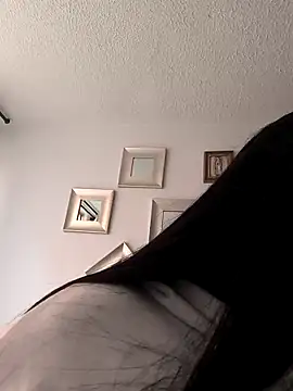 paola091 online show from February 8, 2025, 7:16 pm