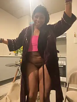 CurvyDesire1 online show from November 21, 2025, 11:58 pm