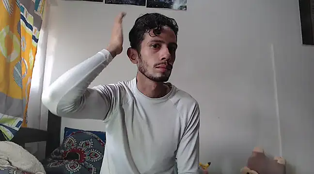 alisterxxx online show from March 7, 2025, 1:40 pm