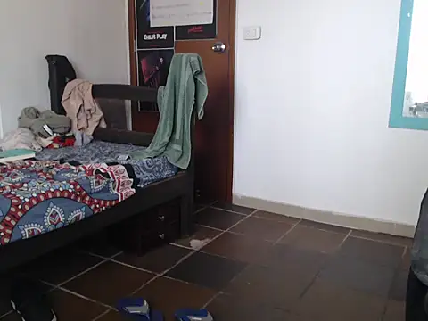 alisterxxx online show from March 19, 2026, 6:34 pm