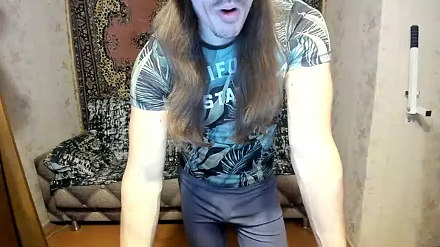 Marrymepls online show from February 10, 2025, 3:32 pm