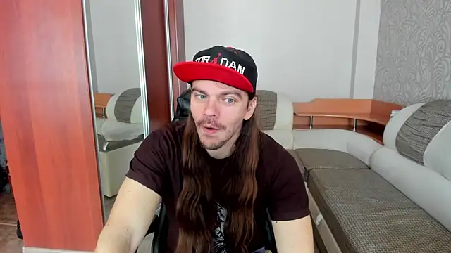 Marrymepls online show from March 30, 2026, 4:46 am