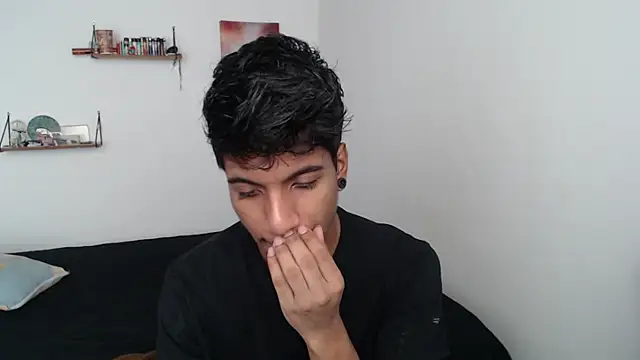 stevenosori online show from February 18, 2025, 3:54 pm