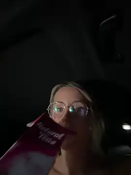 Snapshot of jasminesummer chatting on February 4, 2025, 10:55 pm jasminesummer online show from February 4, 2025, 10:55 pm