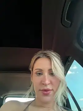 Snapshot of jasminesummer chatting on March 9, 2025, 4:44 pm jasminesummer online show from March 9, 2025, 4:44 pm