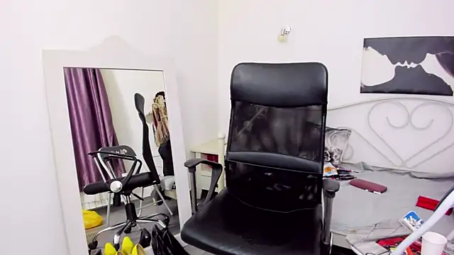 jessystarr online show from February 28, 2025, 5:48 pm