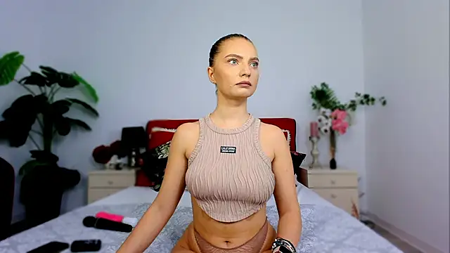 SashaRizz online show from November 5, 2025, 6:13 am