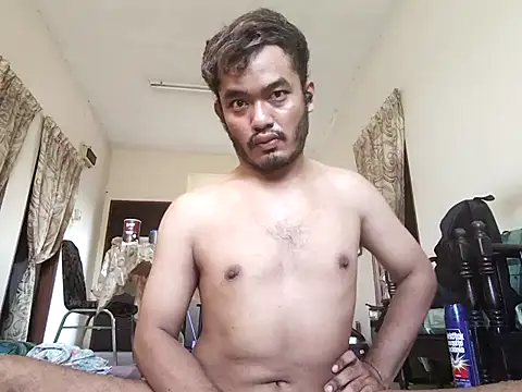 eizy2310 online show from December 7, 2024, 11:56 pm