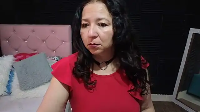 Snapshot of katifoxx chatting on May 13, 2026, 3:09 pm katifoxx online show from May 13, 2026, 3:09 pm