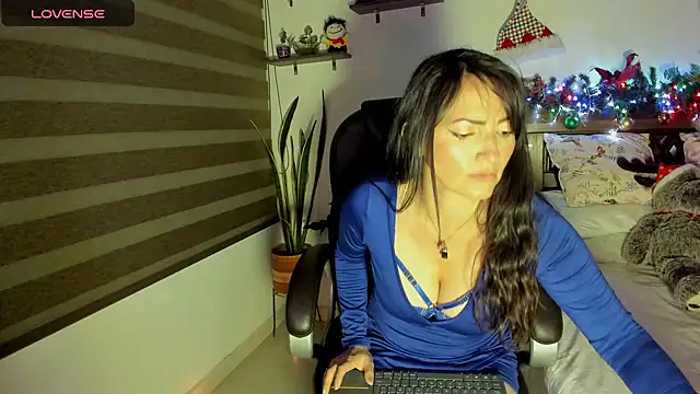 Ariella tits online show from December 13, 2024, 12:09 am