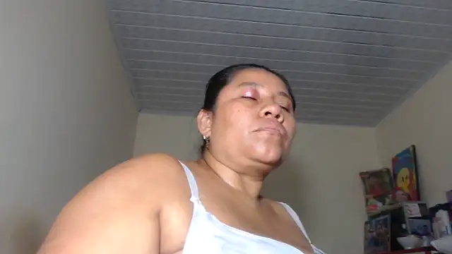 adrixxx38 online show from September 27, 2025, 6:07 am