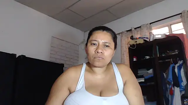 adrixxx38 online show from February 17, 2026, 9:54 pm