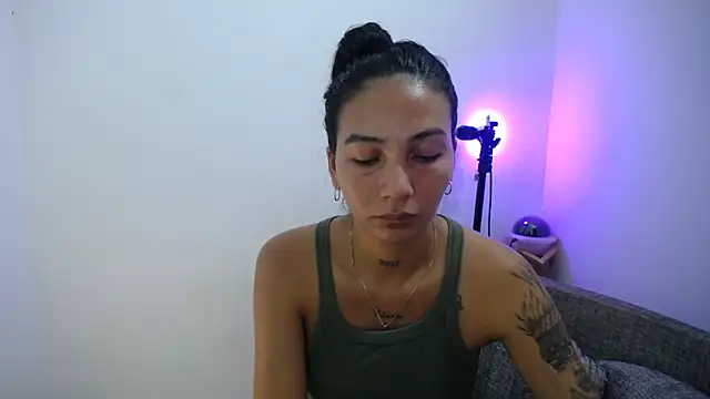 Allyson Smith online show from January 15, 2025, 12:09 am