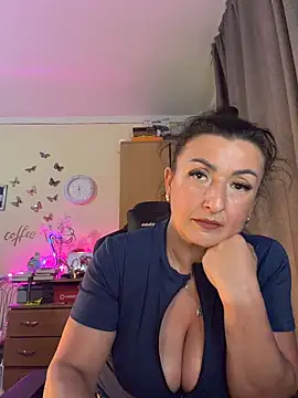 Hotangel75 online show from June 21, 2026, 5:59 pm
