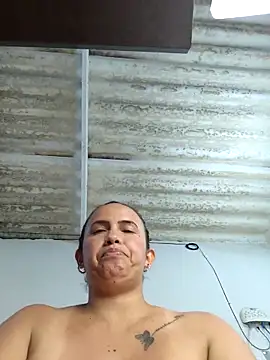 Snapshot of carolina_uribe chatting on March 4, 2025, 2:42 pm carolina uribe online show from March 4, 2025, 2:42 pm