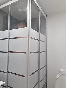 Lentbulant online show from September 17, 2025, 6:20 pm