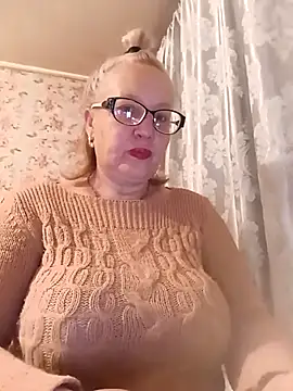 Snapshot of Cerd_Ayaz chatting on June 1, 2026, 11:39 pm Cerd Ayaz online show from June 1, 2026, 11:39 pm