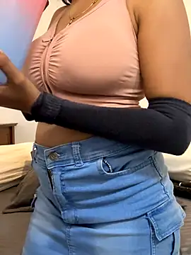 angelwavy online show from September 24, 2025, 12:36 am