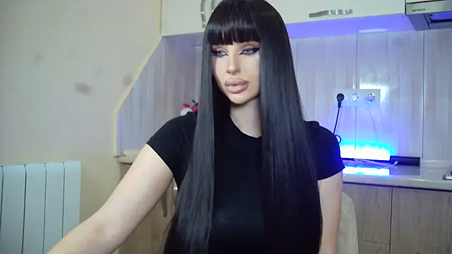 Snapshot of Lady_Joli chatting on August 6, 2026, 3:47 pm Lady Joli online show from August 6, 2026, 3:47 pm