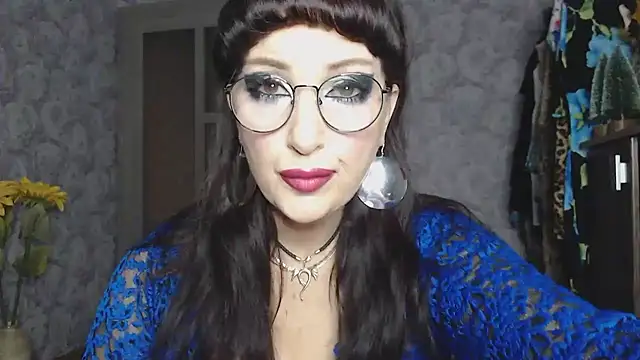 Aziza1 online show from September 21, 2025, 2:08 pm