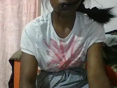 Hamie sexy online show from February 8, 2026, 3:37 pm