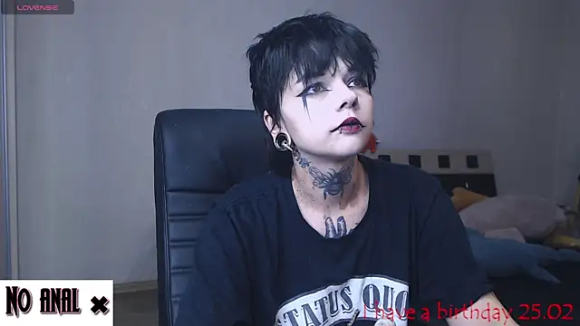 Dark  Elf online show from February 3, 2025, 10:00 pm