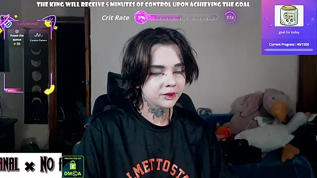 Snapshot of Dark__Elf chatting on July 16, 2026, 9:21 pm Dark Elf online show from July 16, 2026, 9:21 pm