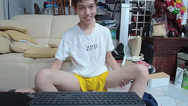 andrewooi online show from February 26, 2025, 1:08 pm