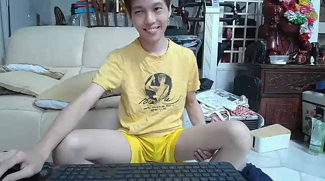 andrewooi online show from March 22, 2025, 12:35 pm