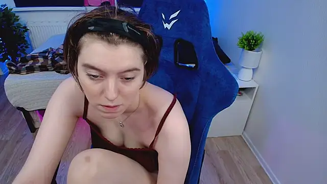 CranberryHot online show from March 21, 2025, 2:50 am