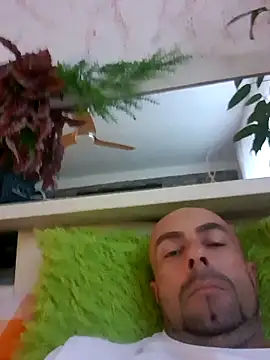 spidrman8 online show from September 9, 2025, 6:13 am