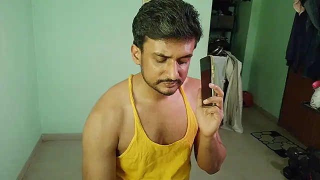 daringcutie online show from March 24, 2026, 9:03 am