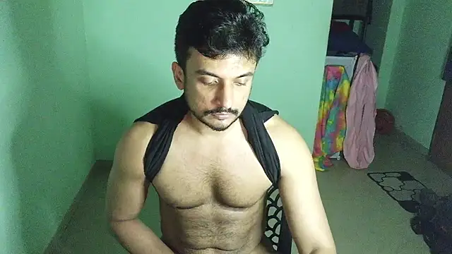 daringcutie online show from July 10, 2026, 3:14 pm