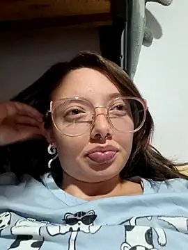 linda-schmidt online show from April 21, 2026, 1:07 am