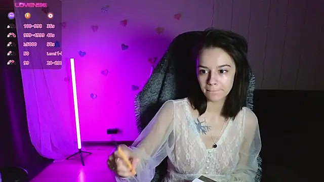 alyssa sweet online show from February 10, 2025, 1:57 am